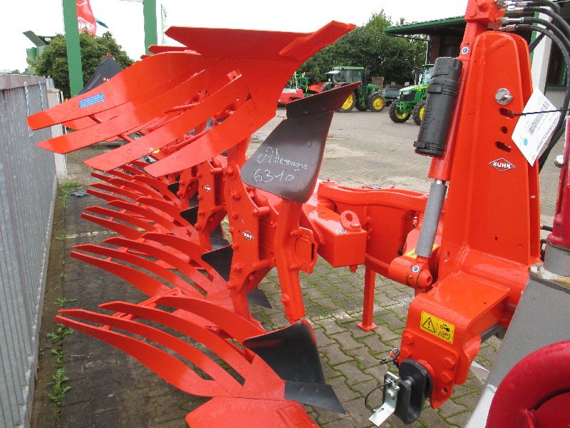 Pflug van het type Kuhn Vari Master 153, Neumaschine in Aislingen (Foto 2)