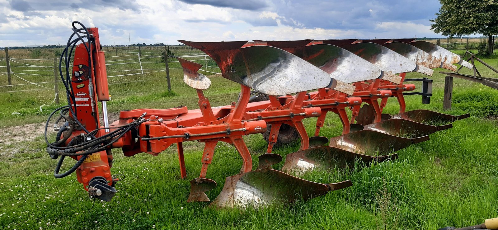 Pflug типа Kuhn Vari Master 153, Gebrauchtmaschine в Herrenberg (Фотография 1)