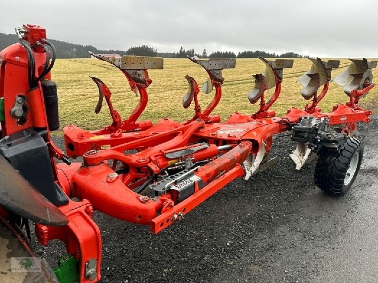 Pflug del tipo Kuhn Vari-Master L OL 4E/5H, Neumaschine en Münchberg (Imagen 1)