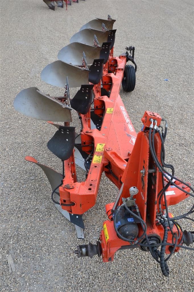 Pflug van het type Kuhn Varimaster 122 4+1 102 m/ SK muldplader, Gebrauchtmaschine in Vils, Mors (Foto 2)