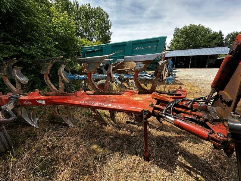 Pflug van het type Kuhn VARIMASTER 150, Gebrauchtmaschine in PLUMELEC (Foto 5)