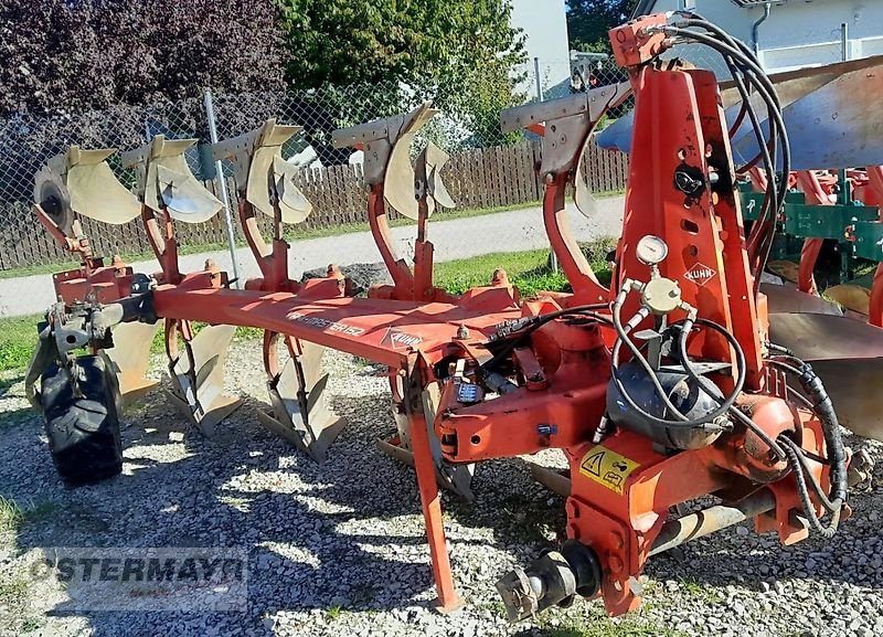 Pflug van het type Kuhn Varimaster 152/5 furchig Steingesichert, Gebrauchtmaschine in Rohr (Foto 2)