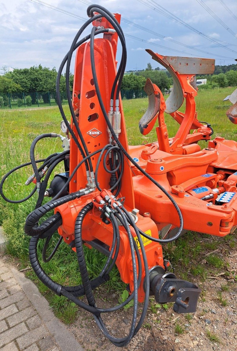 Pflug del tipo Kuhn Varimaster 153, Vorführmaschine In Freiberg (Immagine 5)