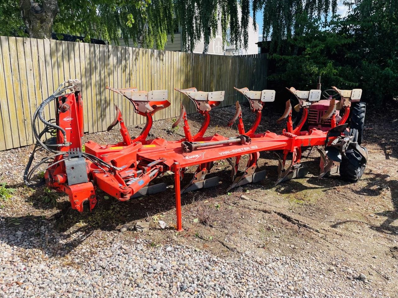 Pflug del tipo Kuhn VARIMASTER 182, Gebrauchtmaschine In Middelfart (Immagine 1)