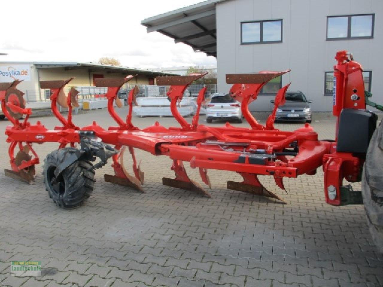 Pflug van het type Kuhn Varimaster L Onland, Neumaschine in Büren (Foto 8)