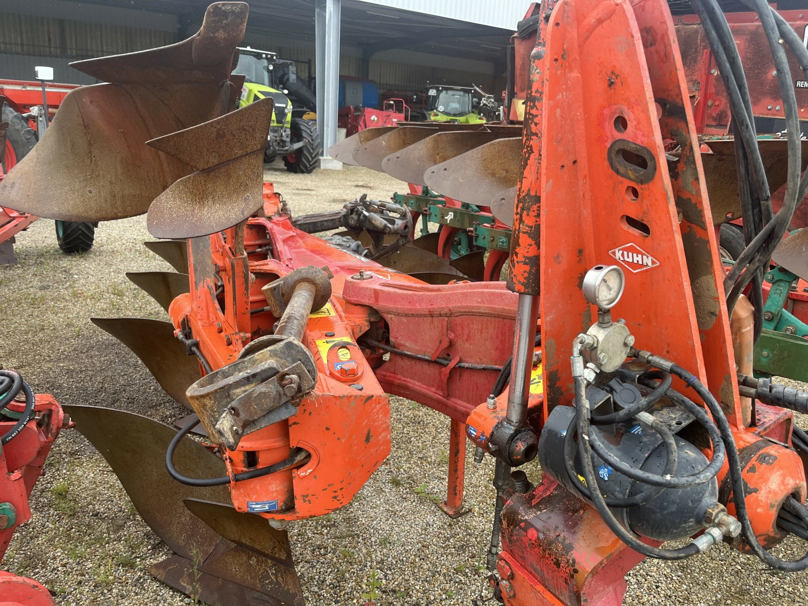 Pflug del tipo Kuhn VM 123 VARILARGE, Gebrauchtmaschine en PONTIVY (Imagen 2)