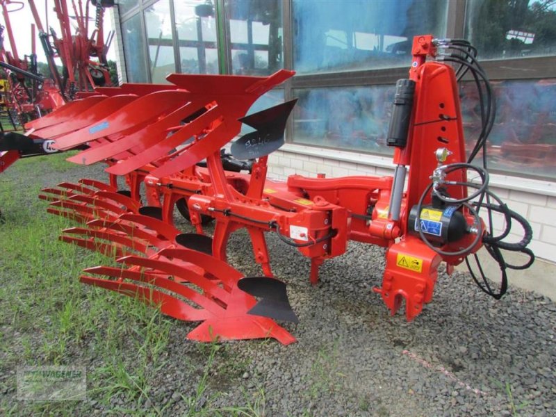 Pflug del tipo Kuhn VM 1234E/5H102, Neumaschine en Bad Wildungen - Wega