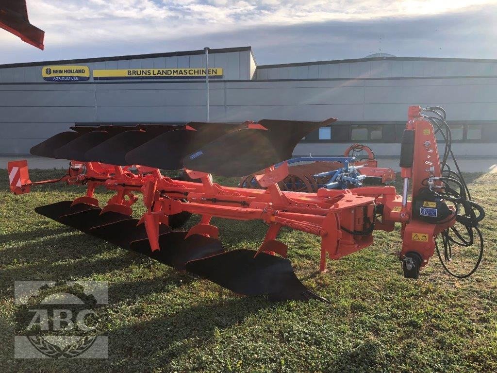 Pflug van het type Kuhn VM 153 5, Neumaschine in Klein Bünzow (Foto 4)