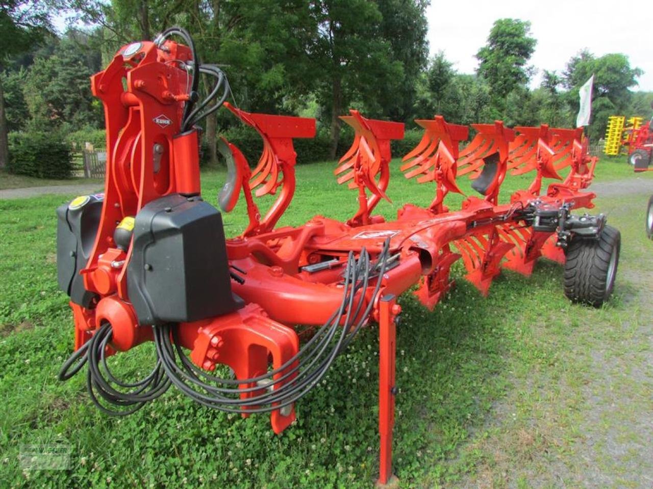 Pflug van het type Kuhn VML5E6H95, Neumaschine in Bad Wildungen - Wega (Foto 2)