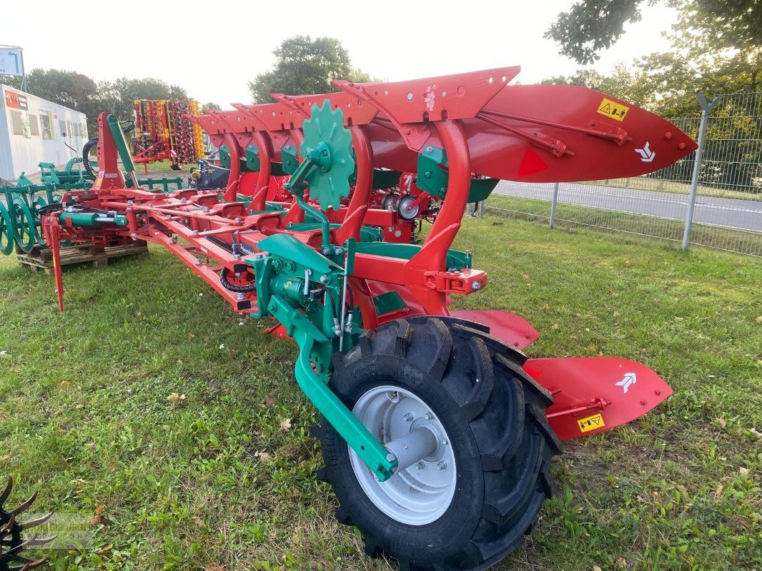 Pflug tip Kverneland 3300 S Variomat mit Packer, Neumaschine in Mühlengeez (Poză 2)