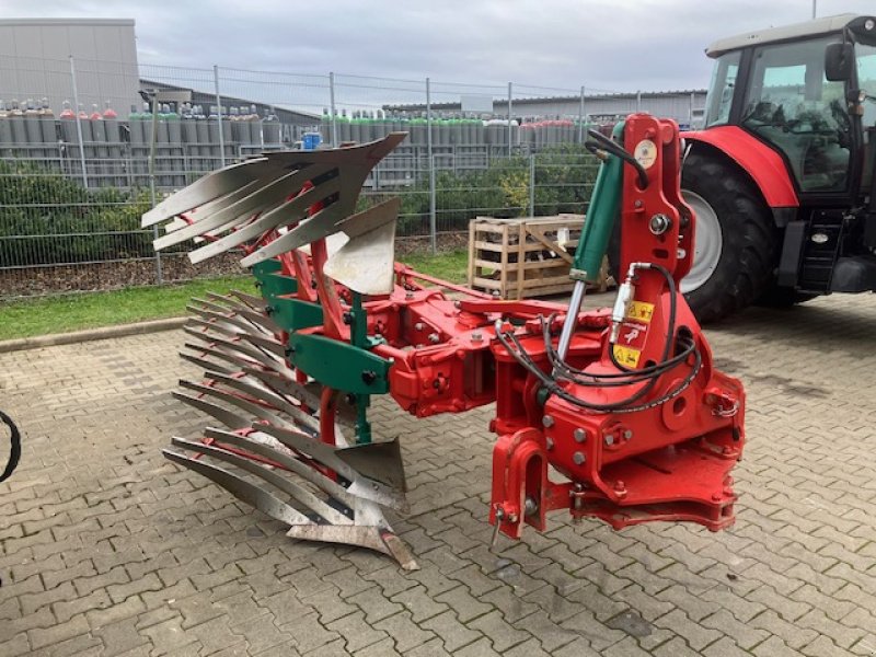 Pflug des Typs Kverneland 3300 S Variomat, Gebrauchtmaschine in Petersberg (Bild 3)