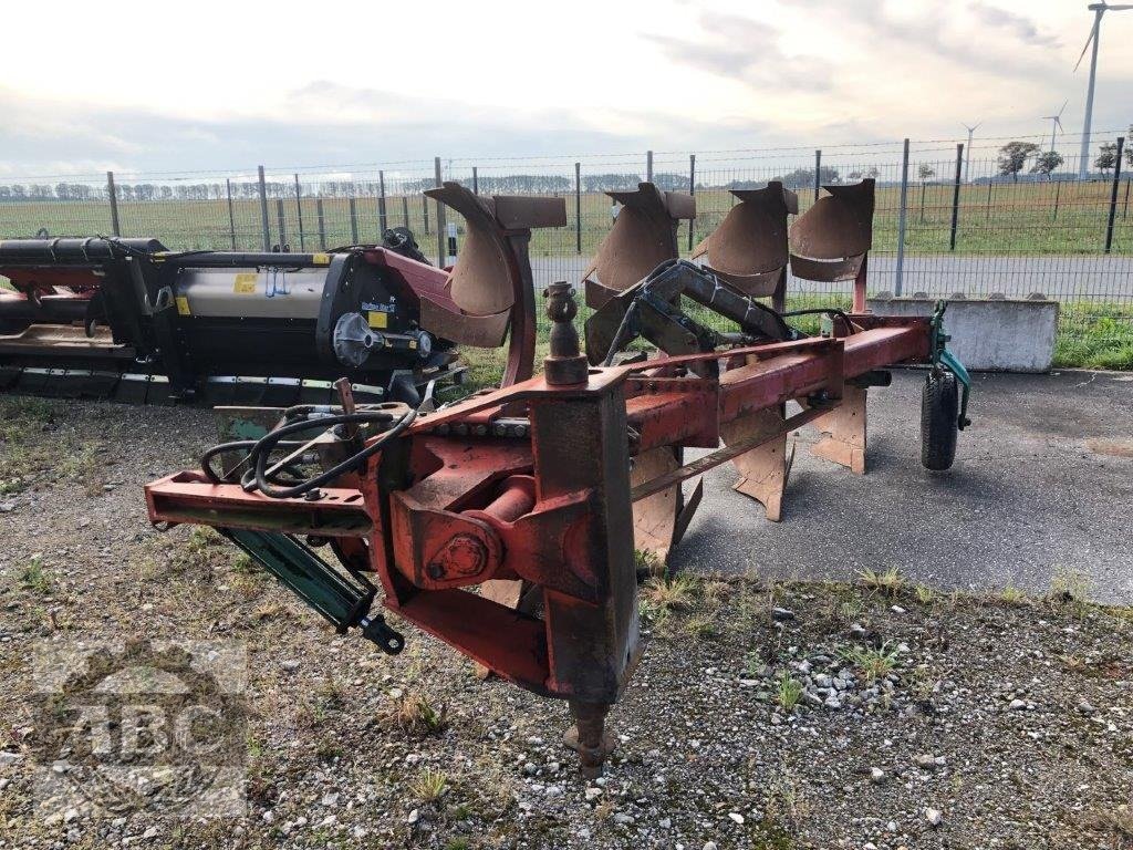 Pflug des Typs Kverneland 4 SCHAR, Gebrauchtmaschine in Klein Bünzow (Bild 1)