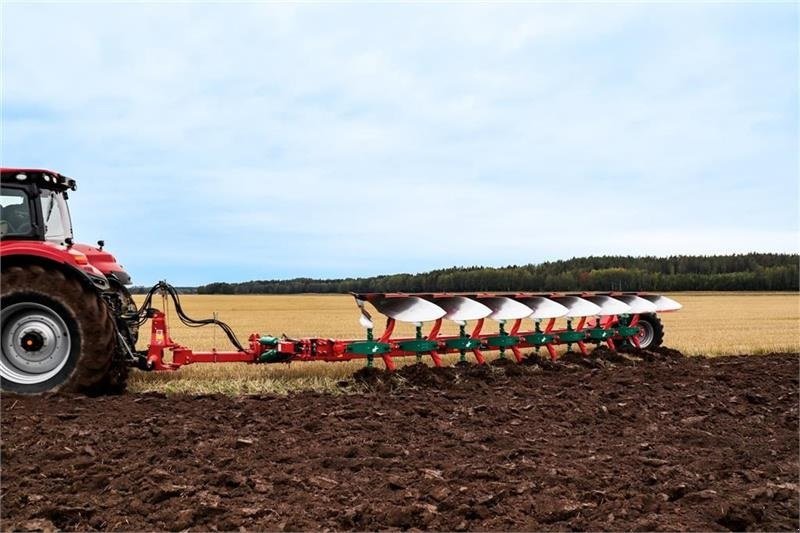 Pflug tip Kverneland 6300S Variomat 8 fure krop 28, Gebrauchtmaschine in Kolding (Poză 1)