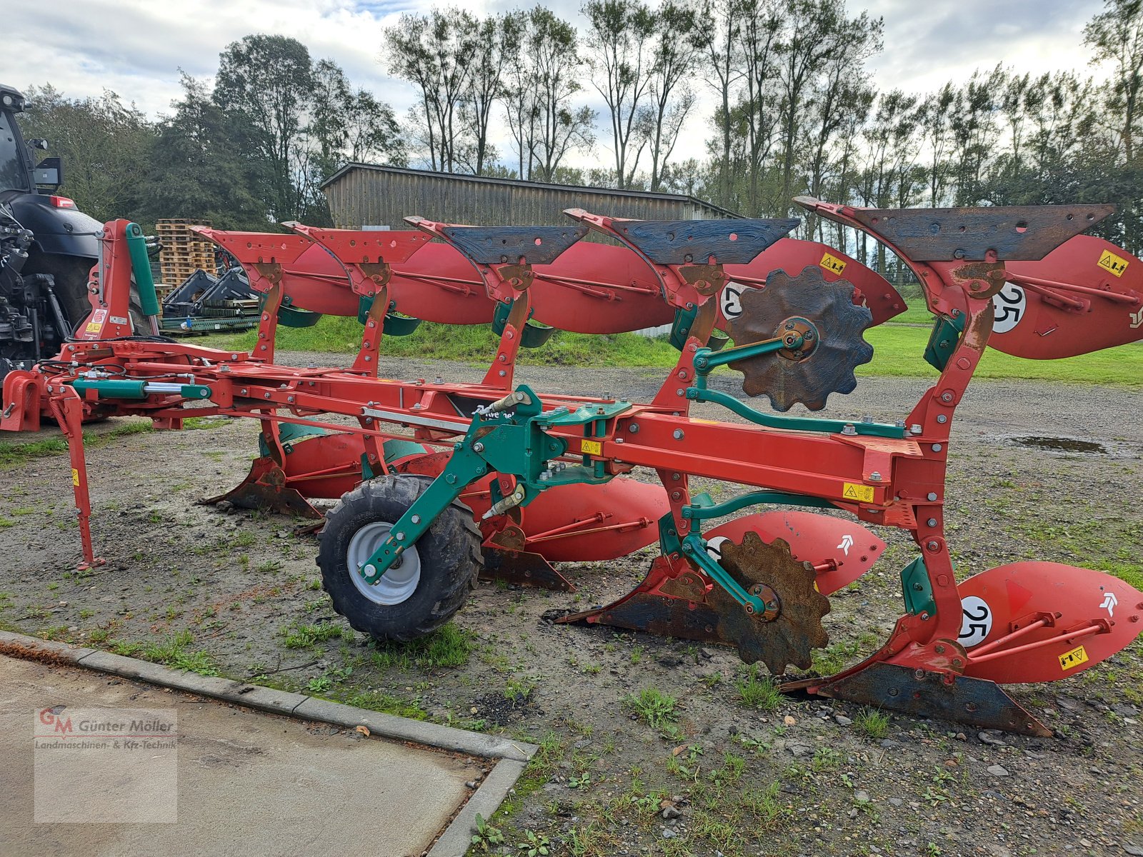 Pflug van het type Kverneland KKLB 100-300, Gebrauchtmaschine in St. Michaelisdonn (Foto 3)