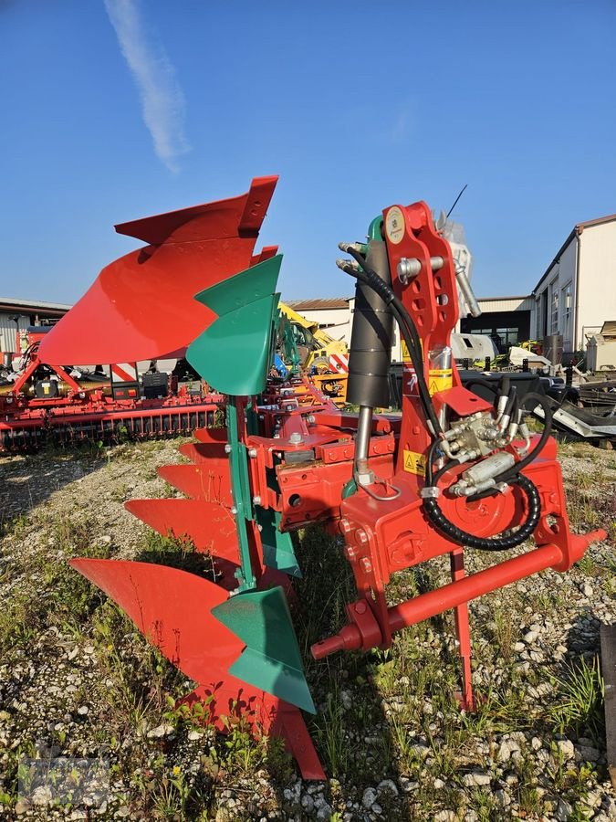 Pflug van het type Kverneland LB 100-200, Neumaschine in Erlbach (Foto 1)