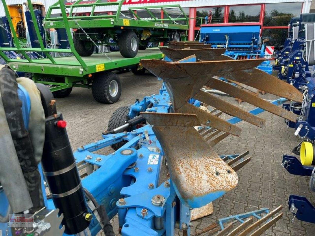 Pflug des Typs Lemken 8 M V 5 N 100, Gebrauchtmaschine in Holzhausen (Bild 4)