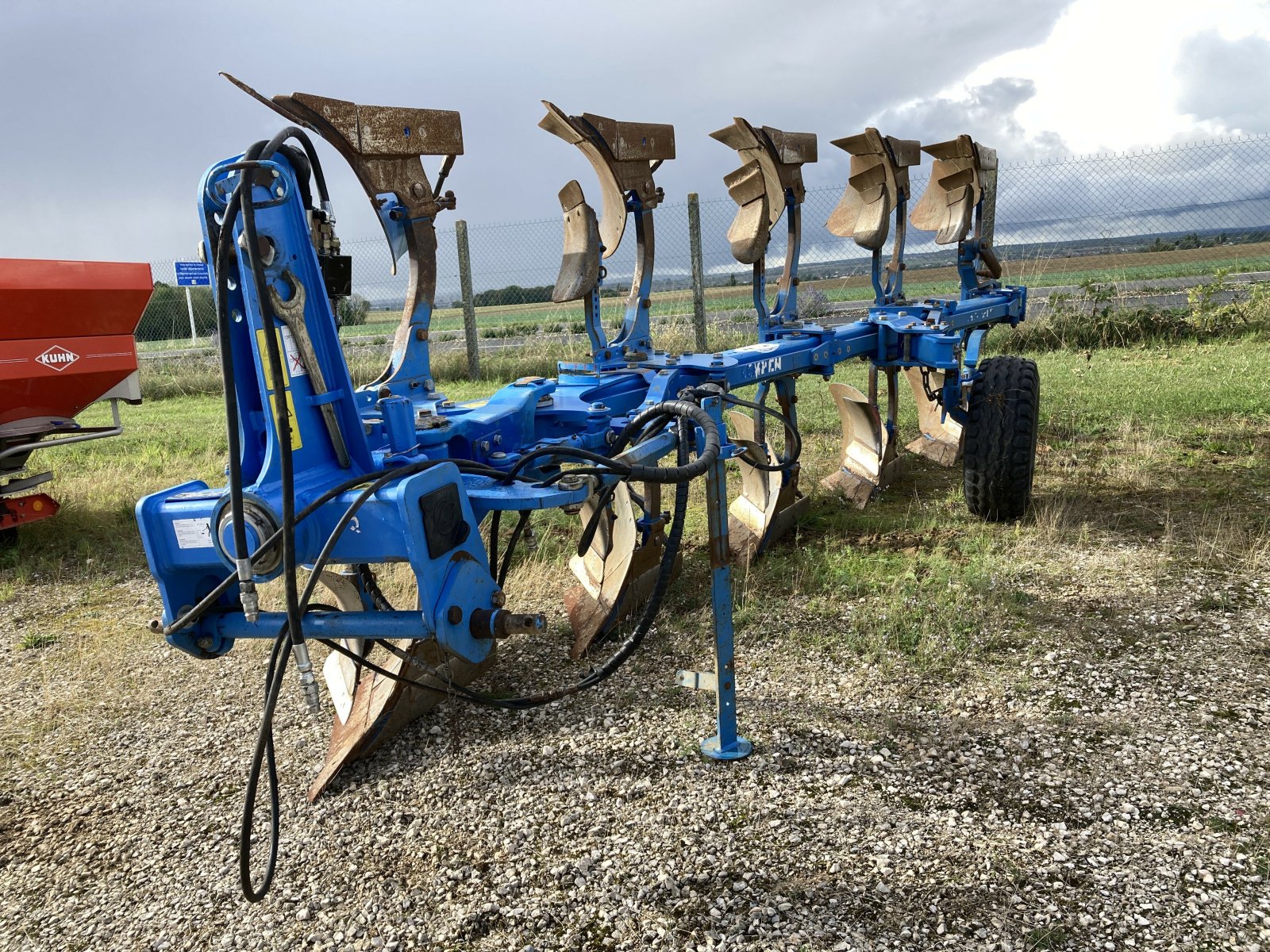 Pflug van het type Lemken CHARRUE VARIOPAL 7, Gebrauchtmaschine in VAROIS & CHAIGNOT (Foto 2)