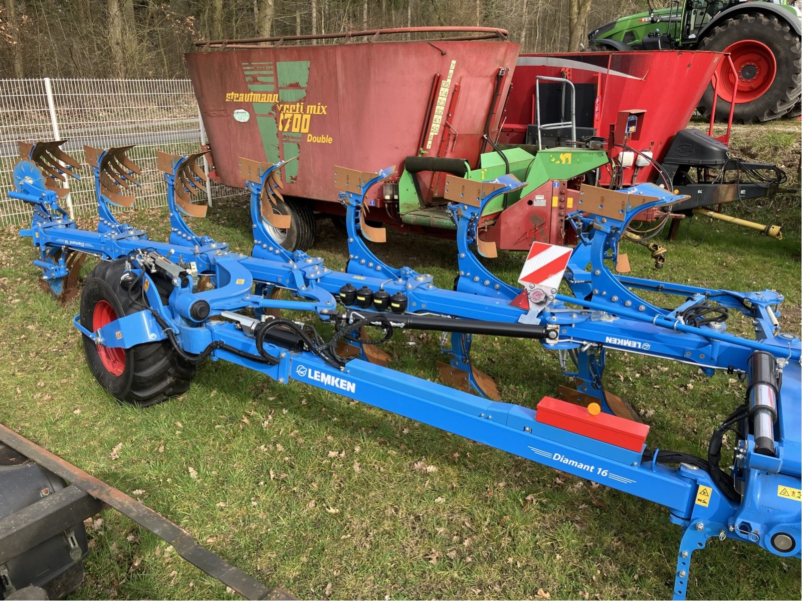 Pflug van het type Lemken Diamant 16 VU, Gebrauchtmaschine in Preetz (Foto 2)