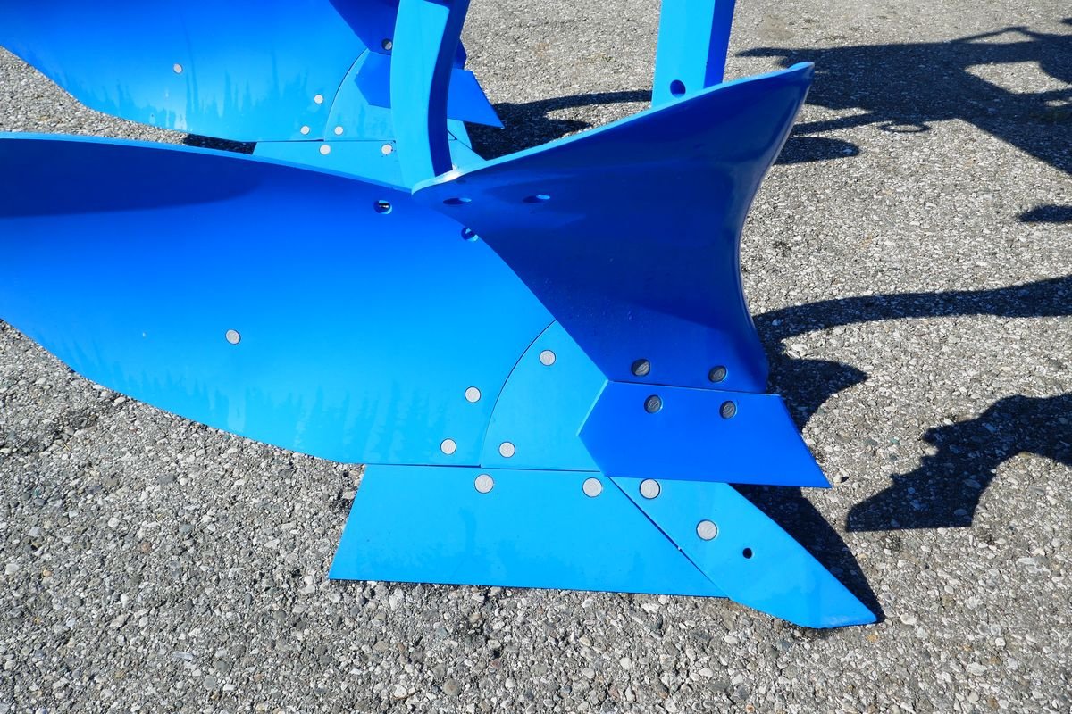 Pflug des Typs Lemken EurOpal 5 3 N 100, Gebrauchtmaschine in Villach (Bild 13)