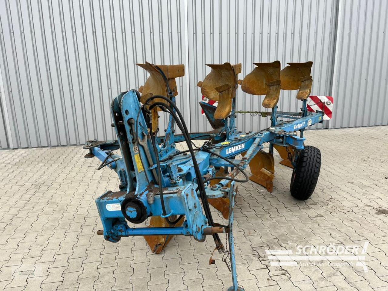 Pflug des Typs Lemken EUROPAL 7 4 N 100, Gebrauchtmaschine in Scharrel (Bild 2)