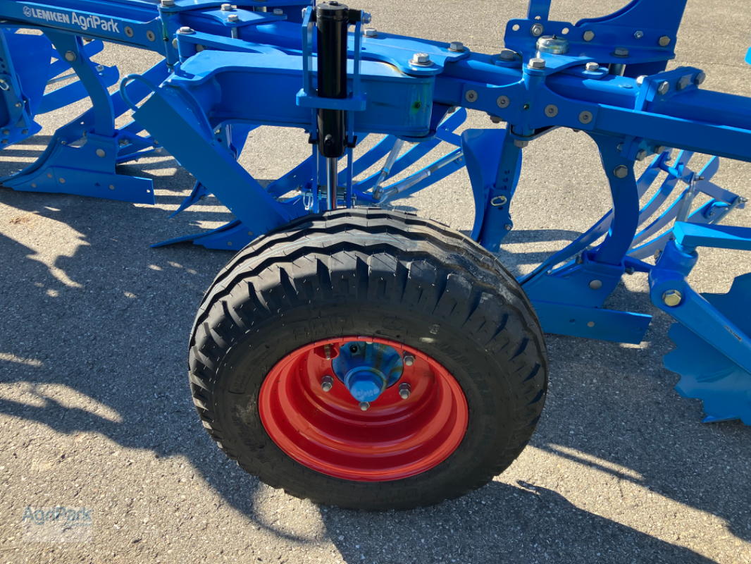 Pflug tip Lemken JUWEL 6 M V 4+1 N 100, Neumaschine in Kirchdorf (Poză 6)