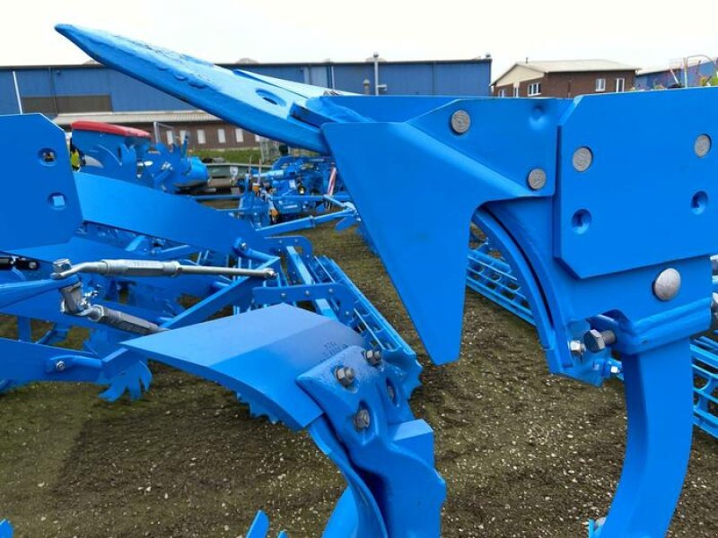 Pflug типа Lemken JUWEL 7 M 4 N 100, Neumaschine в Kottenheim (Фотография 6)