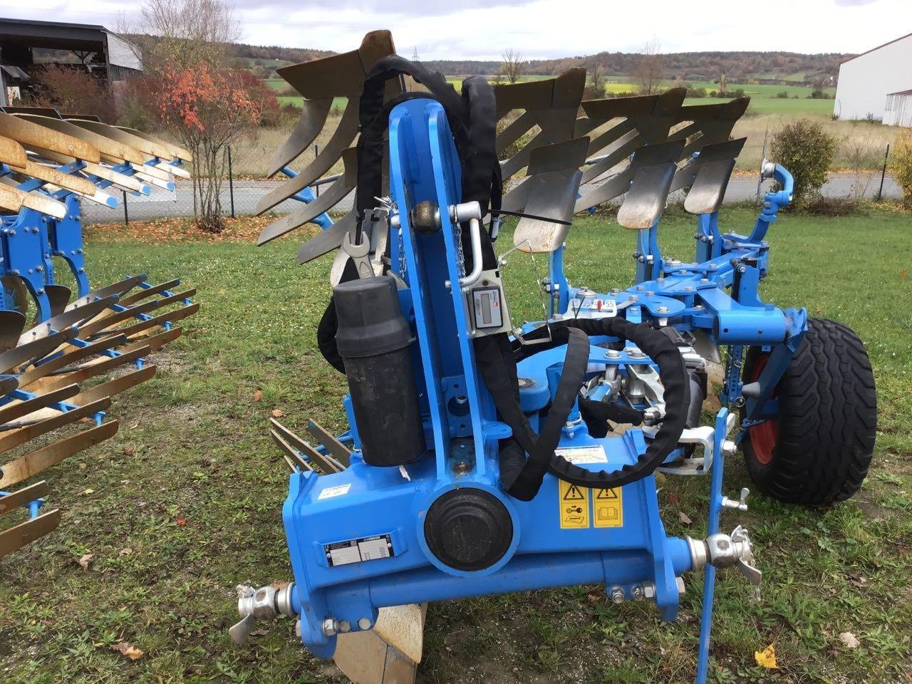 Pflug des Typs Lemken Juwel 7 M V 4N100, Neumaschine in Burgbernheim (Bild 3)