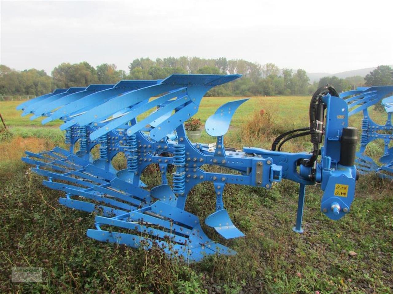 Pflug of the type Lemken Juwel 7MVX 4+1 L100, Neumaschine in Bad Wildungen - Wega (Picture 1)