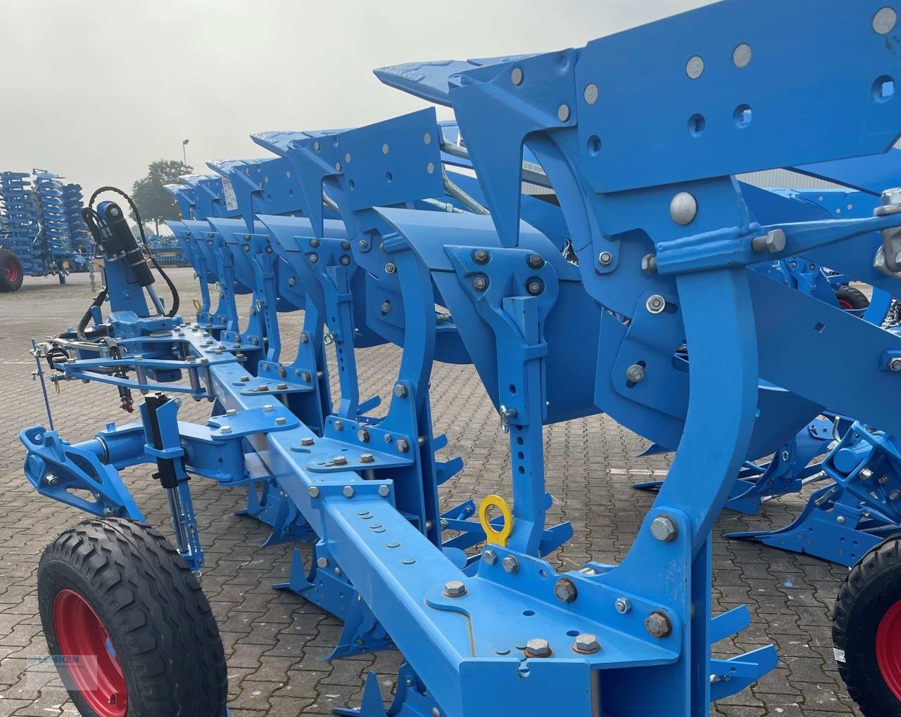 Pflug van het type Lemken Juwel 8 M 4+1 N 120, Neumaschine in Alpen (Foto 2)