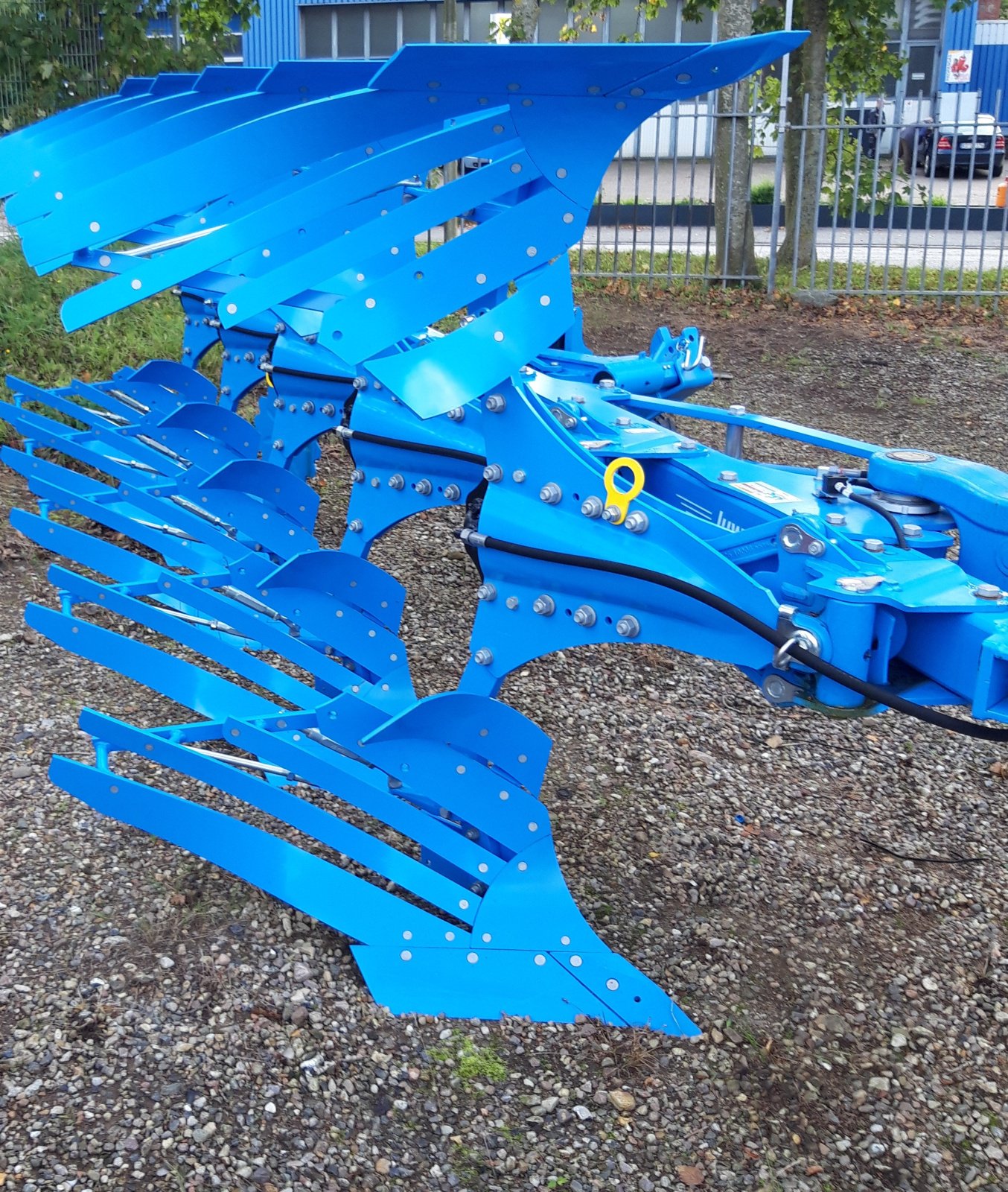 Pflug des Typs Lemken Juwel 8 M U 5 L 100, Gebrauchtmaschine in Eckernförde (Bild 1)