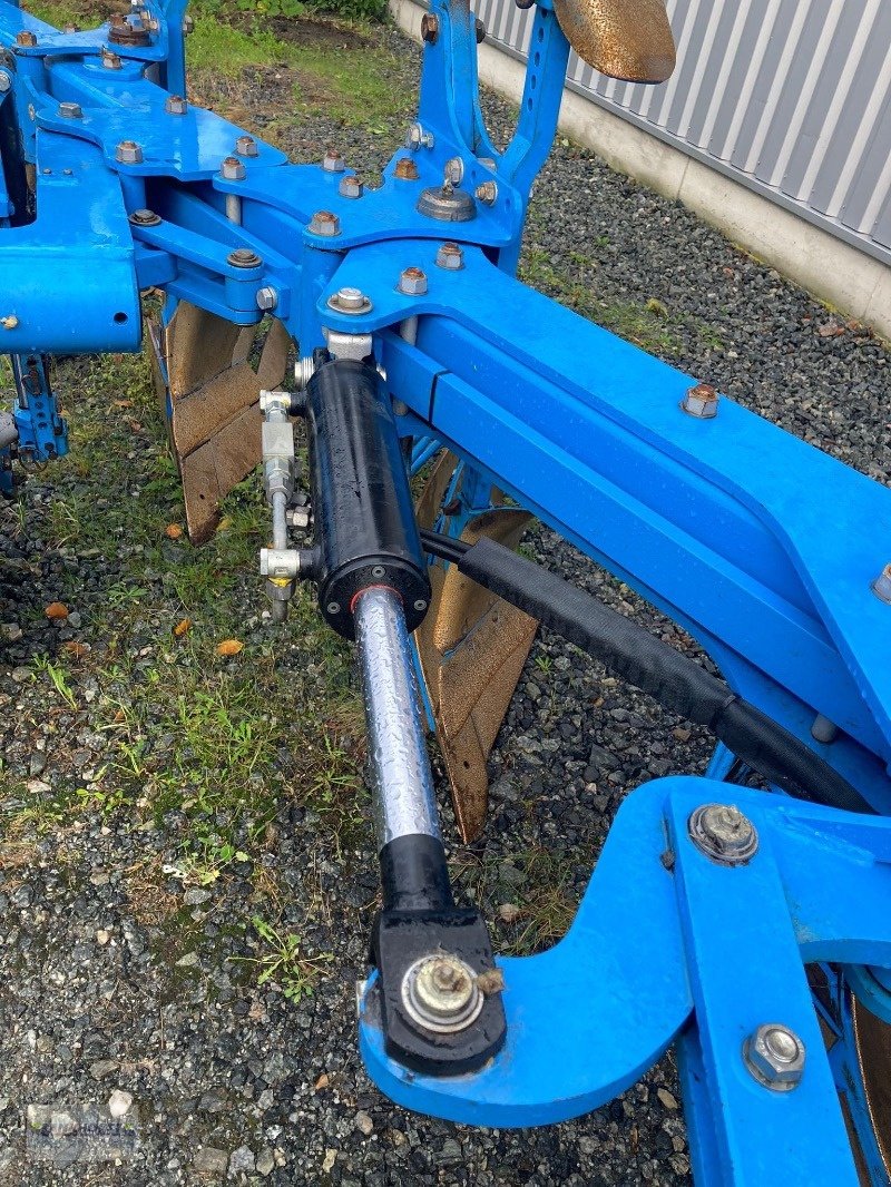 Pflug du type Lemken JUWEL 8 M V 5 N 100, Gebrauchtmaschine en Jever (Photo 5)