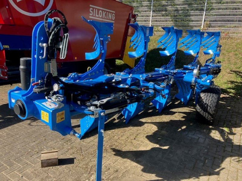 Pflug of the type Lemken Juwel 8 M V U 5 L 100, Gebrauchtmaschine in Preetz (Picture 1)