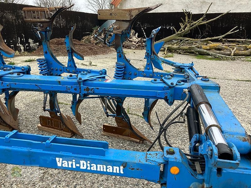 Pflug des Typs Lemken Vari Diamant 10X 6+1 L100, Gebrauchtmaschine in Salsitz (Bild 5)