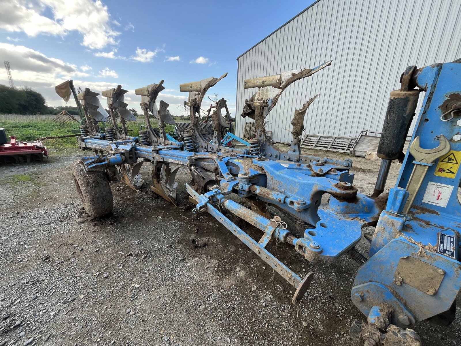 Pflug van het type Lemken VARIOPAL 8 X VARILARGE, Gebrauchtmaschine in PONTIVY (Foto 5)