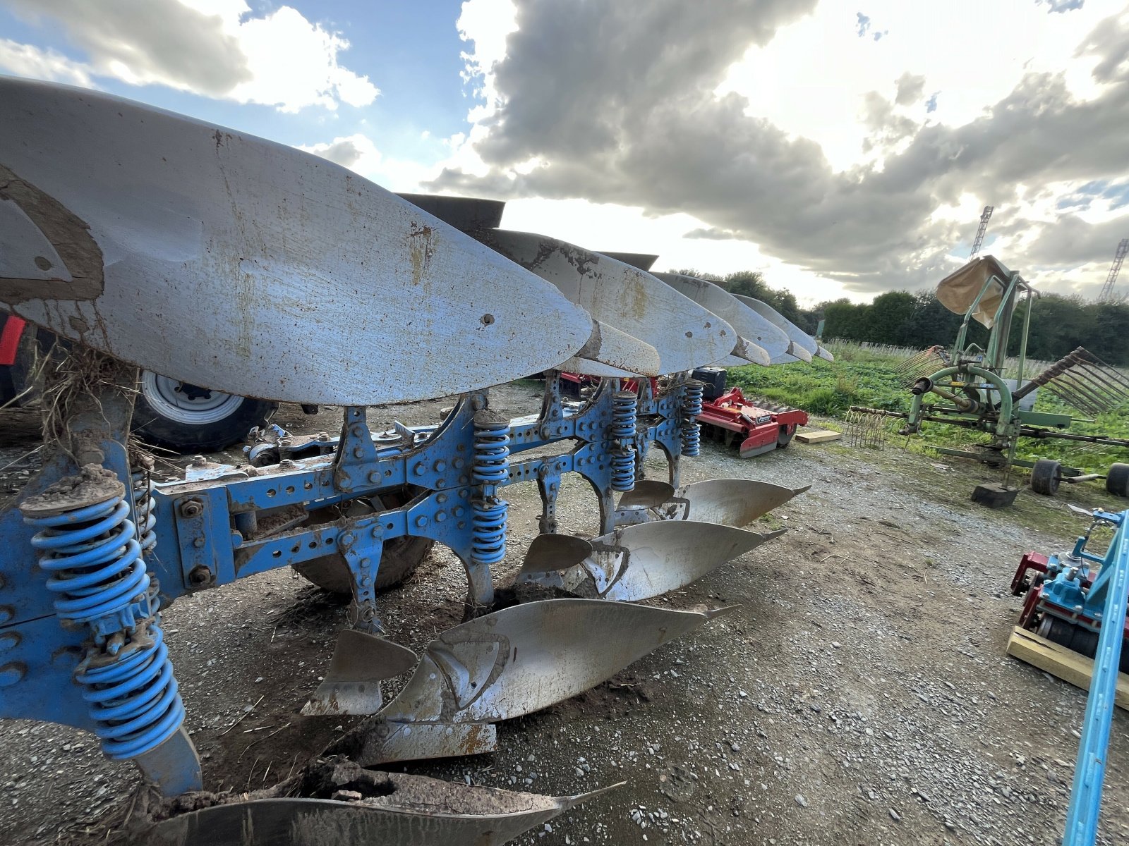 Pflug del tipo Lemken VARIOPAL 8 X VARILARGE, Gebrauchtmaschine en PONTIVY (Imagen 4)