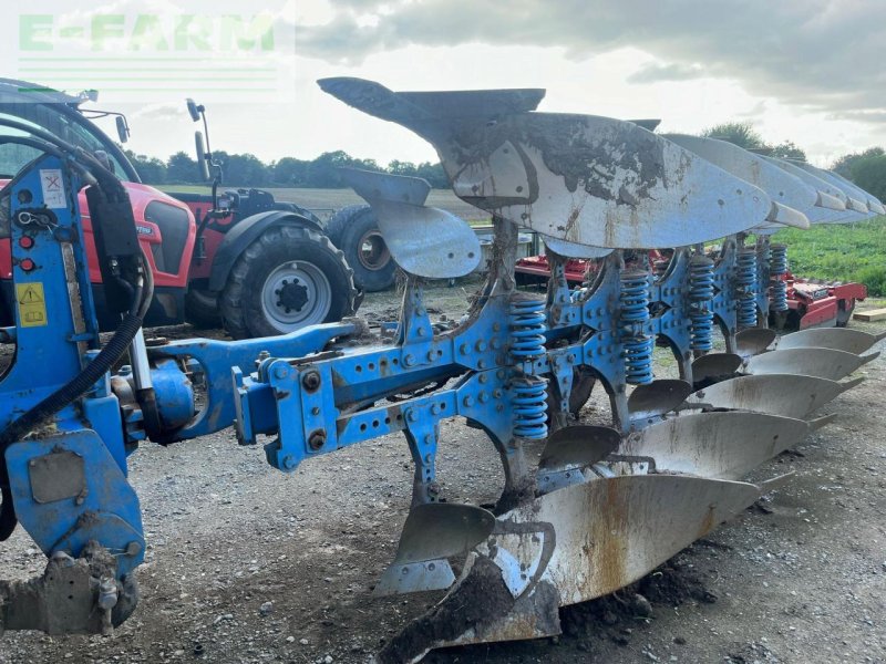 Pflug des Typs Lemken variopal 8 x, Gebrauchtmaschine in PONTIVY (56 - MORBIHAN) (Bild 1)