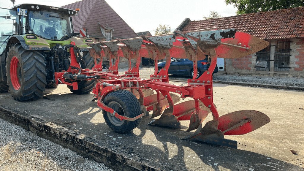 Pflug des Typs Maschio CHARRUE UNICO4+0 D105, Gebrauchtmaschine in VAROIS & CHAIGNOT (Bild 2)