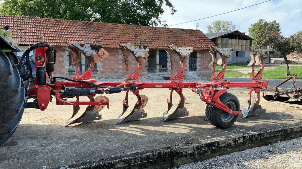 Pflug van het type Maschio CHARRUE UNICO4+0 D105, Gebrauchtmaschine in VAROIS & CHAIGNOT (Foto 1)