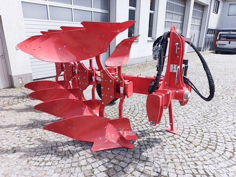 Pflug van het type Maschio Unico M Passo 4 Volldrehpflug 4-scharig, Neumaschine in St. Marienkirchen (Foto 3)