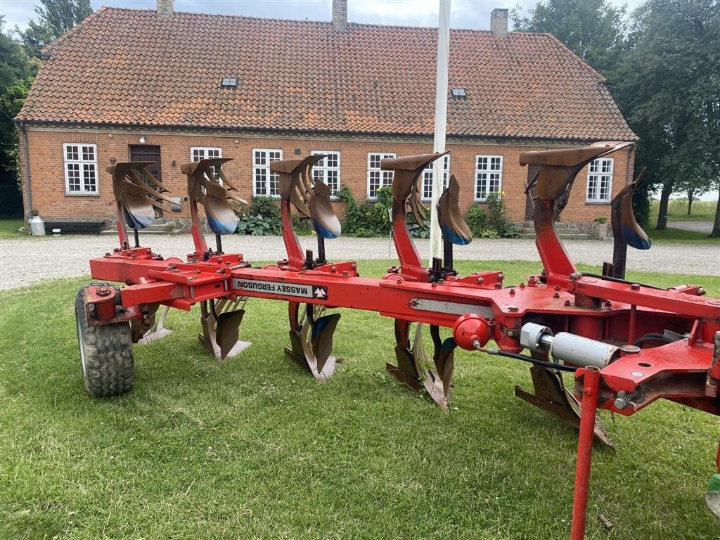 Pflug del tipo Massey Ferguson 5 furet vendeplov med hydraulisk stenudløser, Gebrauchtmaschine en øster ulslev (Imagen 8)