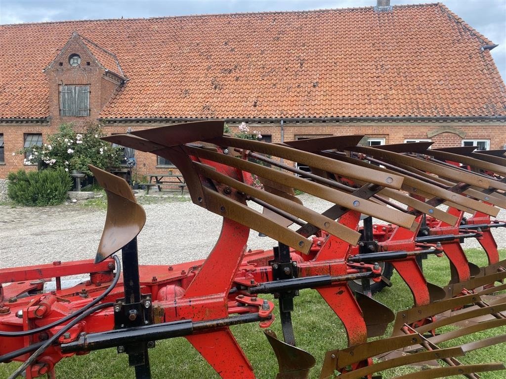 Pflug tip Massey Ferguson 5 furet vendeplov med hydraulisk stenudløser, Gebrauchtmaschine in øster ulslev (Poză 2)