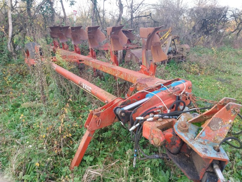 Pflug typu Naud SPX 515, Gebrauchtmaschine w CREZANCY EN SANCERRE (Zdjęcie 1)