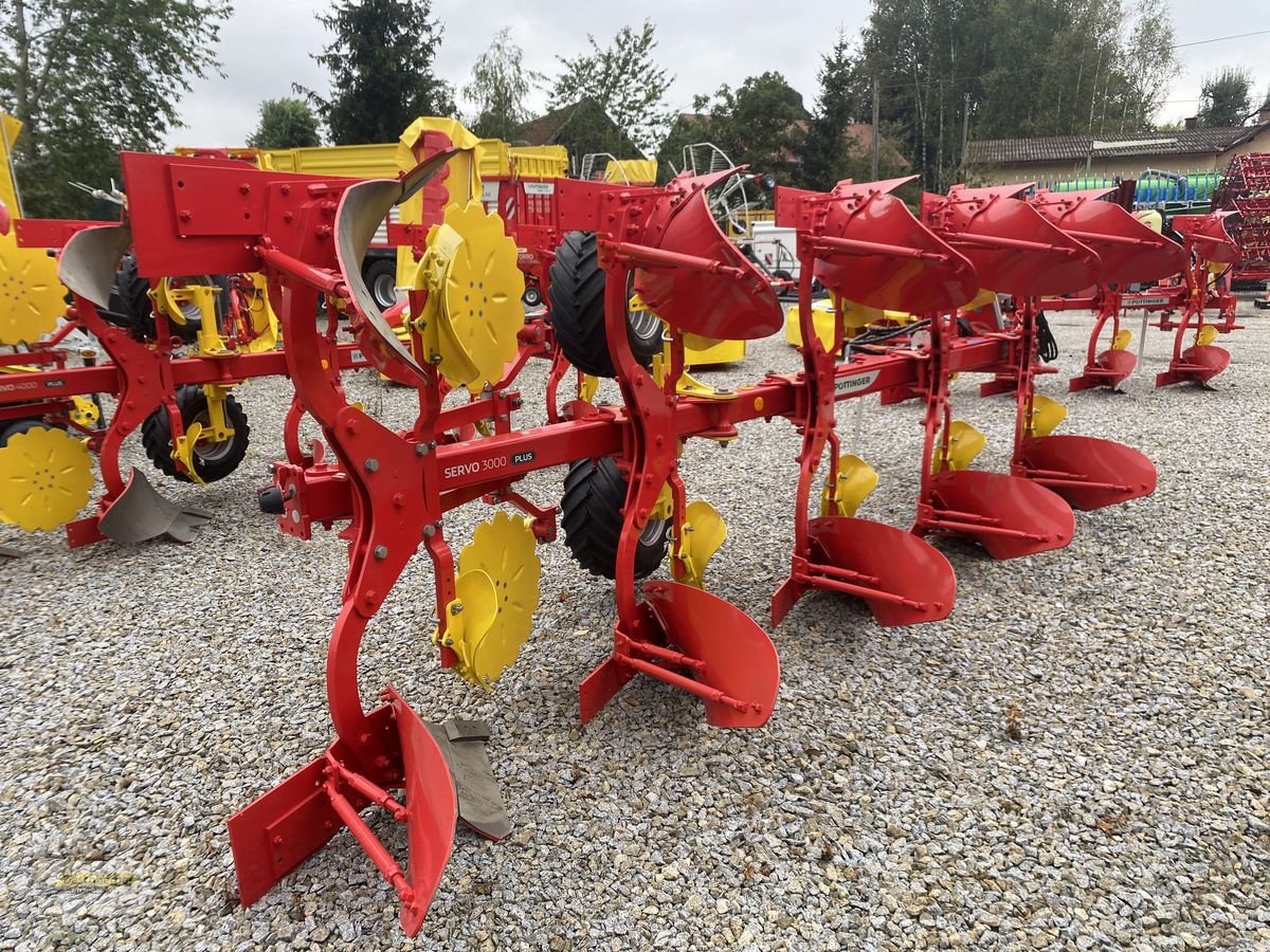 Pflug van het type Pöttinger SERVO 3000 PLUS, Neumaschine in Senftenbach (Foto 6)