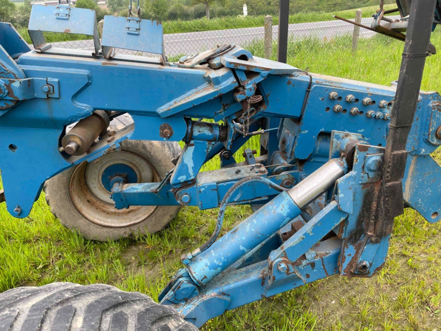 Pflug del tipo Rabe Charrue 7 CORPS Rabe / Rabewerk, Gebrauchtmaschine In SAINT CLAIR SUR ELLE (Immagine 5)