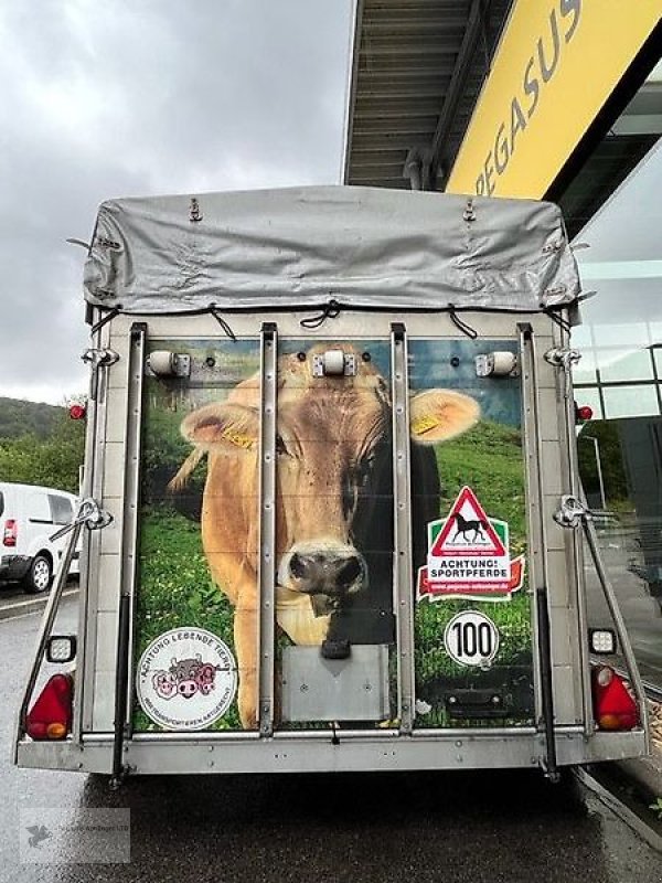 PKW-Anhänger van het type Blomert V27 Viehanhänger Vollalu Viehtransporter, Gebrauchtmaschine in Gevelsberg (Foto 4)