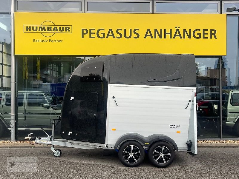 PKW-Anhänger του τύπου Humbaur Pegasus 2 Pferdeanhänger 2,4t NEU SK Panorama, Gebrauchtmaschine σε Gevelsberg (Φωτογραφία 3)