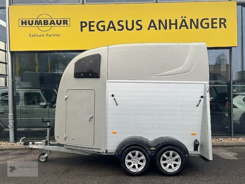 PKW-Anhänger Türe ait Humbaur Pegasus 2-Pferdeanhänger 2.4t Aluboden, SK 1.Hd., Gebrauchtmaschine içinde Gevelsberg (resim 3)