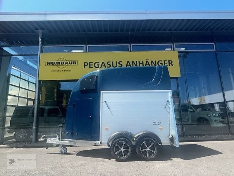 PKW-Anhänger des Typs Humbaur Pegasus Pro 2-Pferdeanhänger 2,4t !NEU! SK, Neumaschine in Gevelsberg (Bild 3)