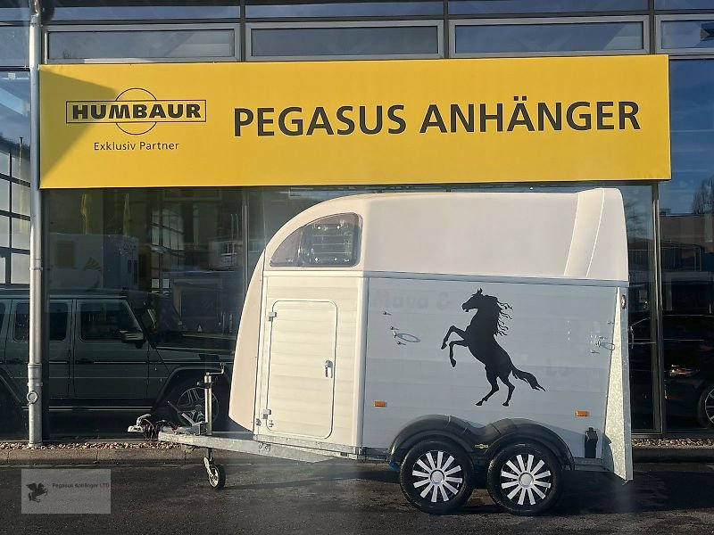 PKW-Anhänger tipa Humbaur Xanthos Aero 2- Pferdeanhänger Alu 2,4t., Gebrauchtmaschine u Gevelsberg (Slika 3)