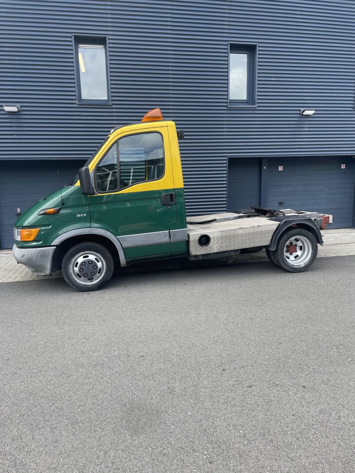 PKW-Anhänger typu Iveco 35-11, Gebrauchtmaschine w Haarlem (Zdjęcie 1)